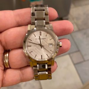Authentic Burberry watch EUC